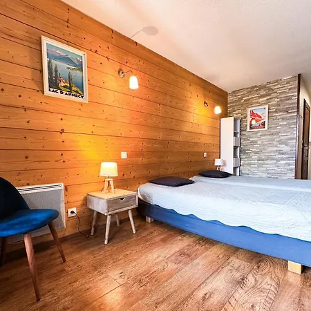 Apartment 4- Joli Avec Vue Montagne Brides-les-Bains